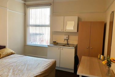 6 bed house, Lenton Boulevard, Lenton, Nottingham, NG72EN - Image 4